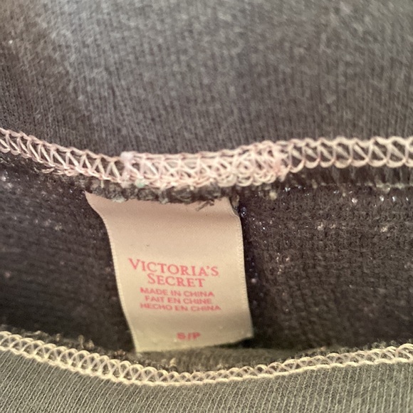 Victorias Secret PJ set - Picture 4 of 6